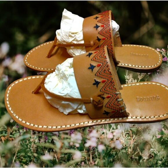 SOLUDOS | CAMEL LEATHER + SUEDE LACE DETAIL EMBROIDERED SANDALS SIZE 6 - Picture 2 of 15